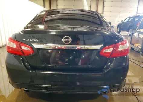 2017 Nissan Altima 2.5 z USA, uszkodzony, nr VIN 1N4AL3AP2HN325455